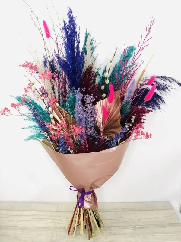 Everlasting Peacock Dried Flower Bouquet Everlasting Peacock Dried Flower Bouquet