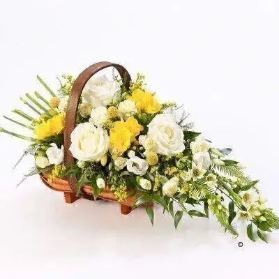 Large Mixed Basket - Yellow and White Large Mixed Basket - Yellow and White