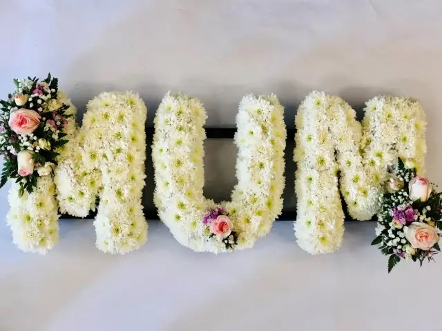 MUM Funeral Flowers in White MUM Funeral Flowers in White
