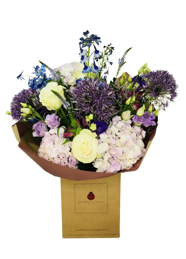 Purple Rain Summer Flowers In Water Purple Rain Summer Flowers In Water
