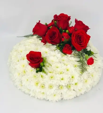 Red and White Posy Red and White Posy