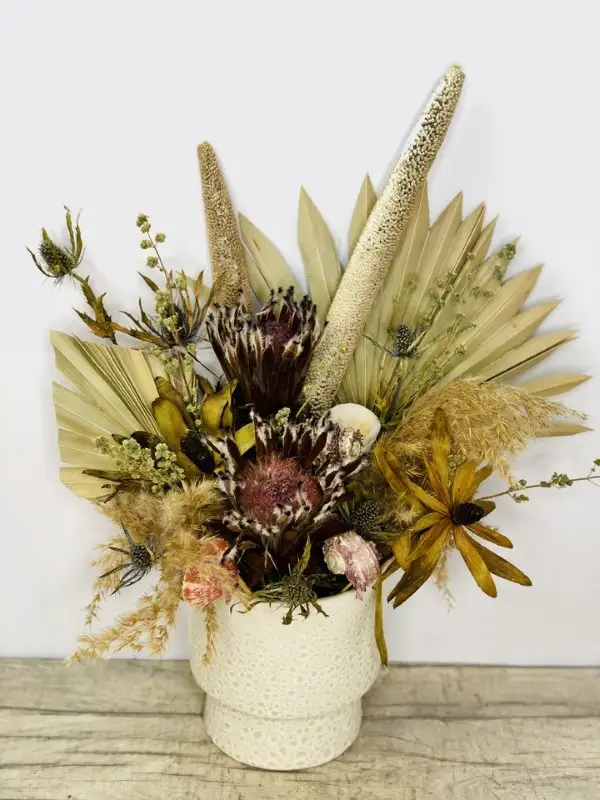 Seashore Dried Flower Arrangement