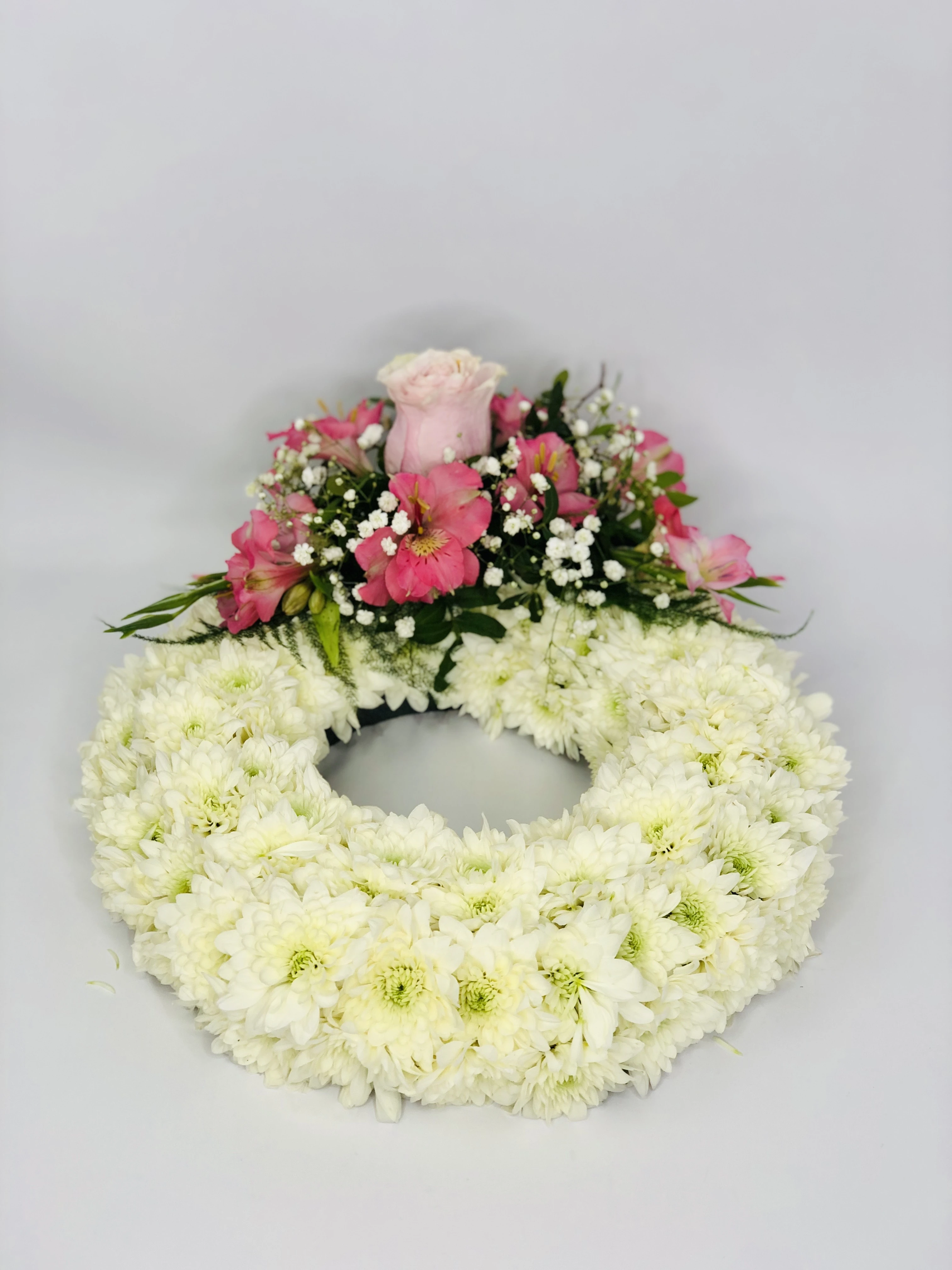 Traditional Wreath - White and Pink Large Traditional Wreath - White and Pink Large